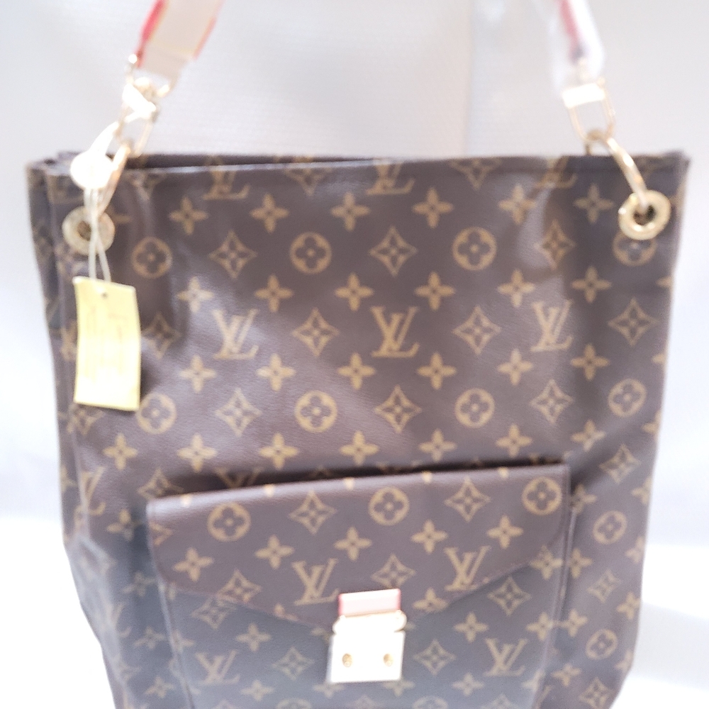 Purse - Picture 5 of 16